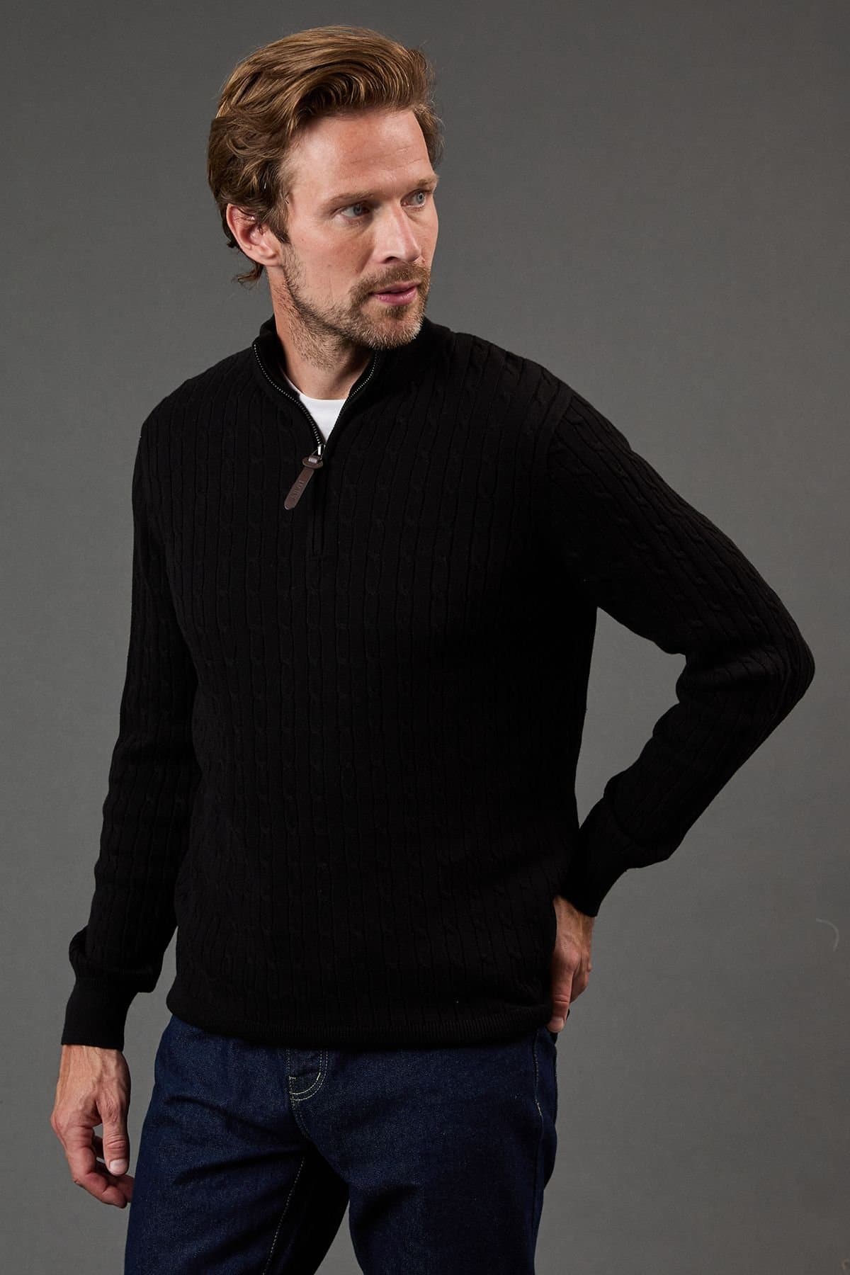 Maine Maine Men's Premium Pure Cotton Cable Half Zip Jumper in Black