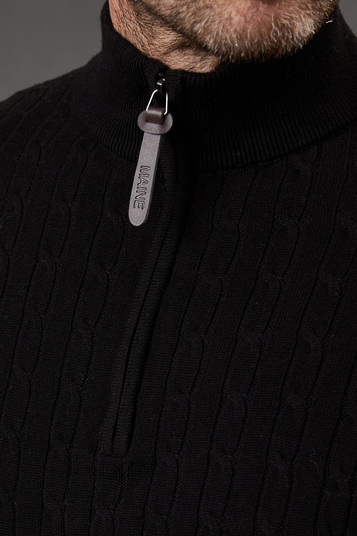 Maine Maine Men's Premium Pure Cotton Cable Half Zip Jumper in Black - 4