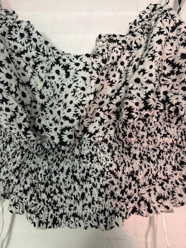 Bershka Daisy ruched top