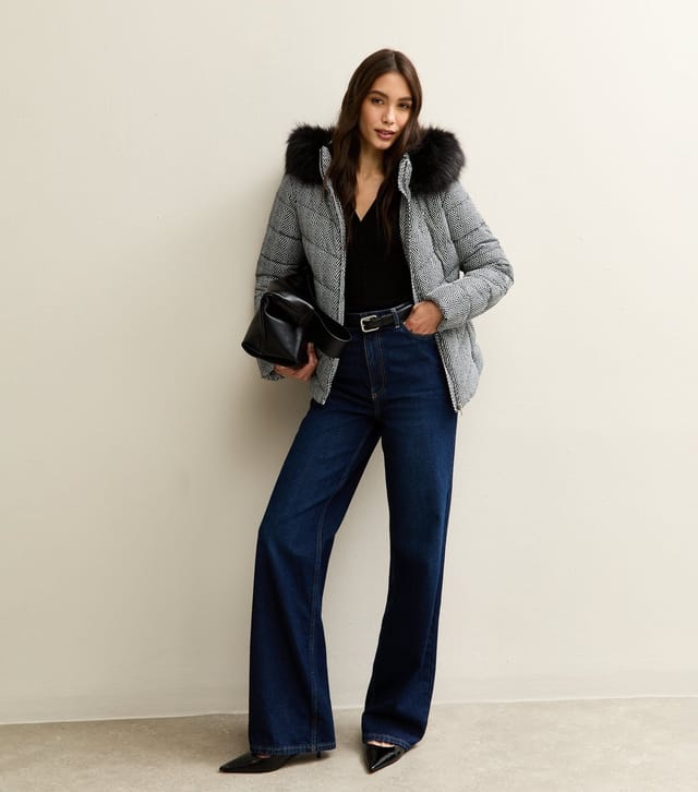 New Look Women's Black Pattern Print Faux Fur Trim Ski Puffer Jacket New Look - 3