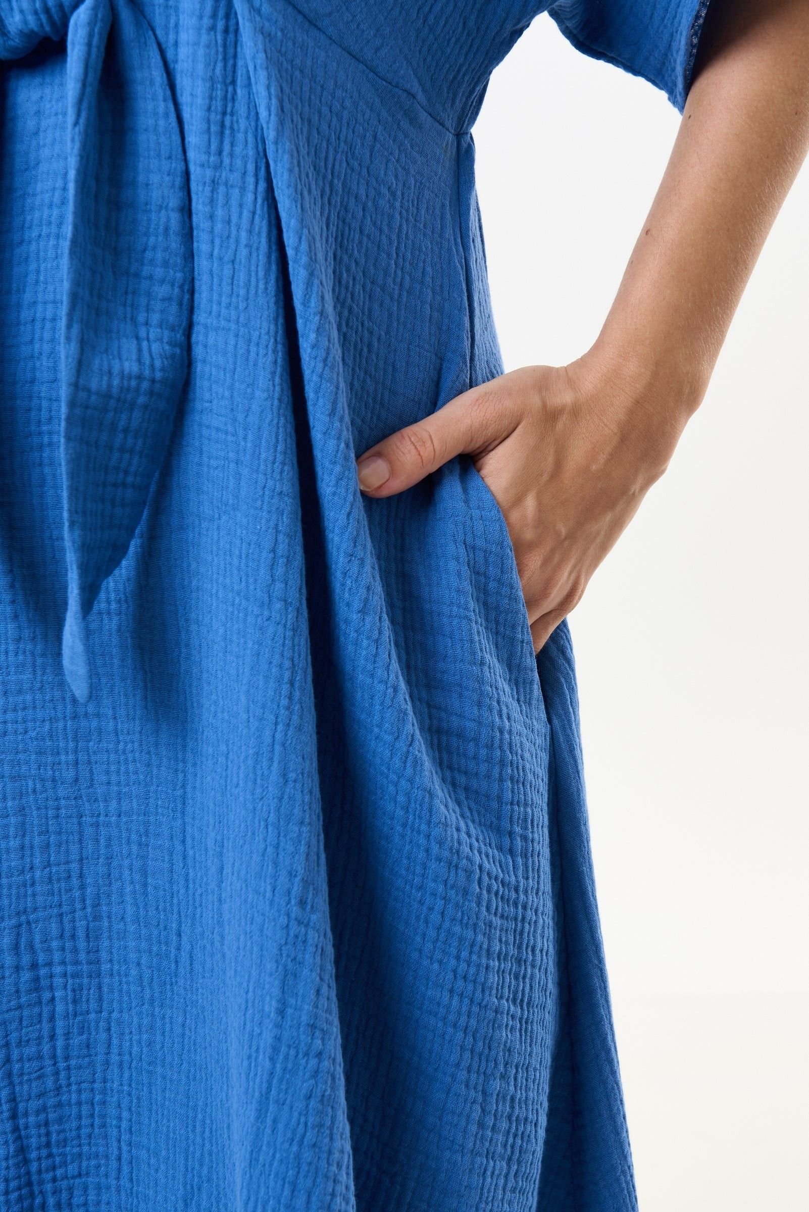 Louche Louche Women's Elody Double Gauze Tie Waist Midi Dress - Blue - 3