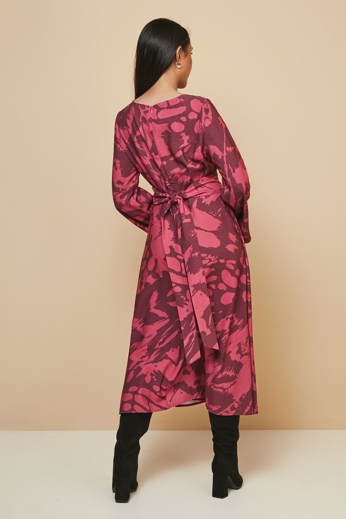 Wallis Wallis Women's Petite Floral Flute Sleeve Tie Midi Dress in Berry - 4