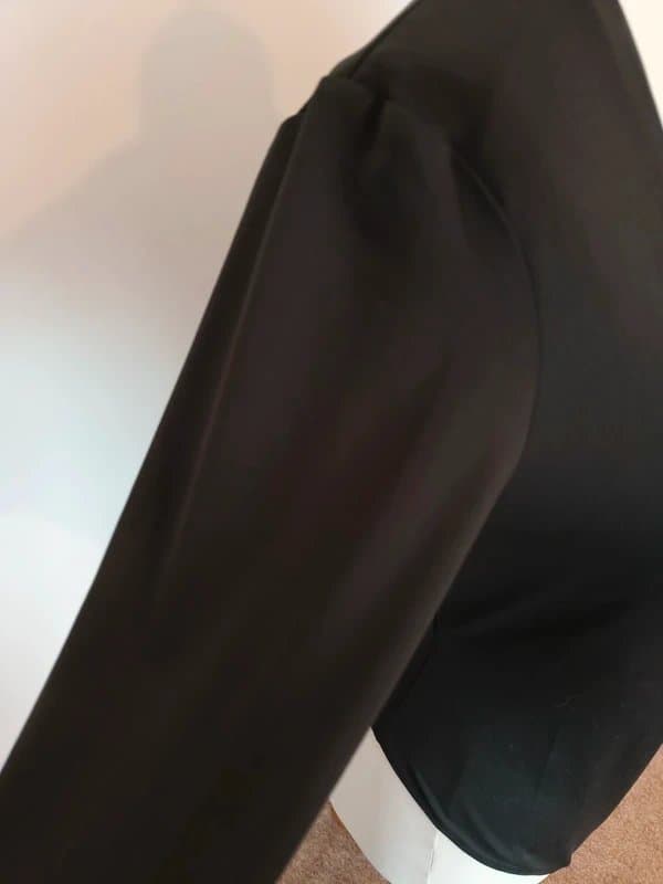 New Look New look square neck black body suit. 18