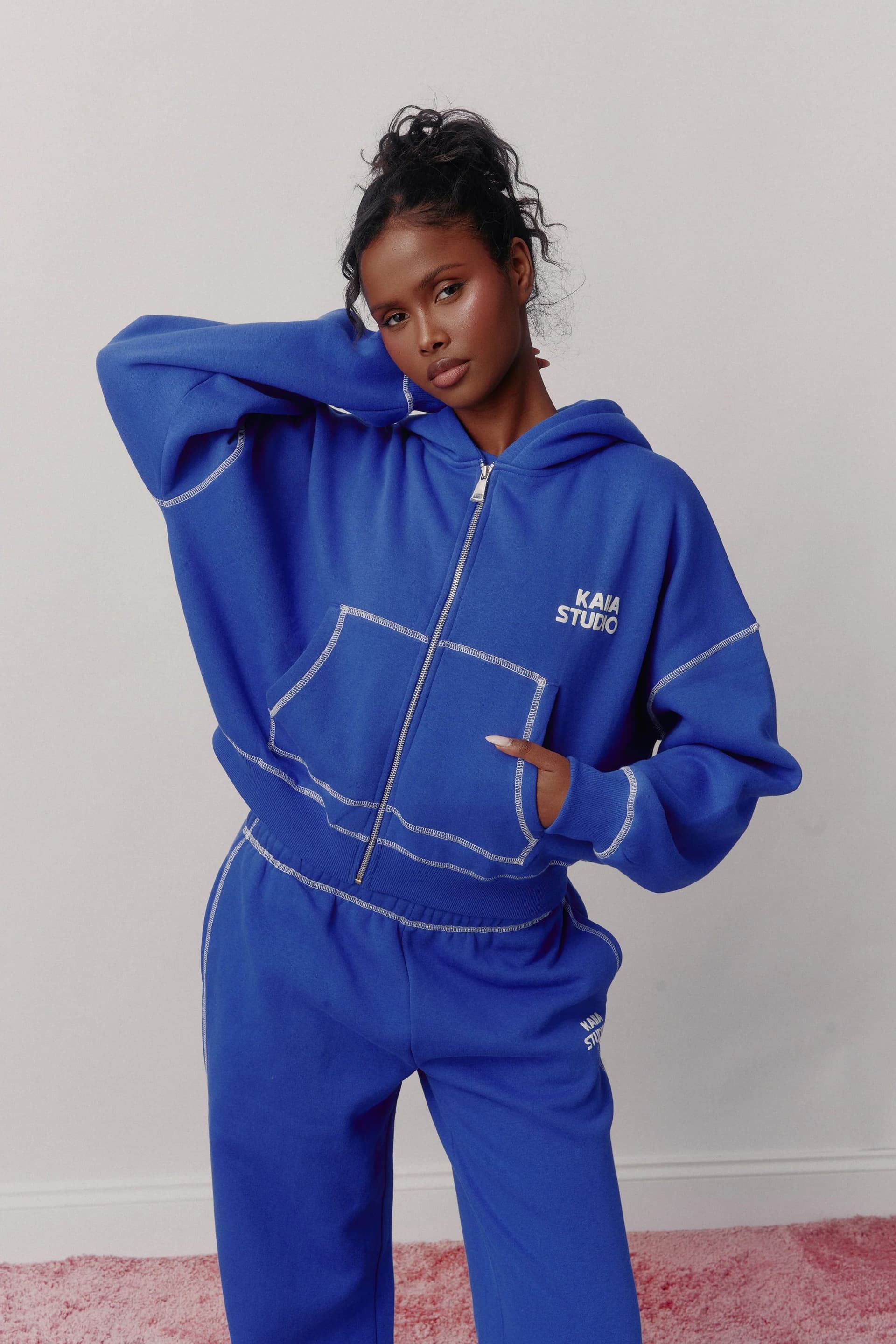 Kaiia Kaiia Contrast Chainstitch Oversized Zip Through Hoodie Cobalt & White