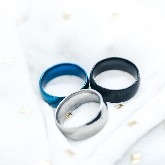 The Colourful Aura The Colourful Aura Men's 8mm Matt Black Blue Silver Plain Tungsten Engagement Band Ring - 3