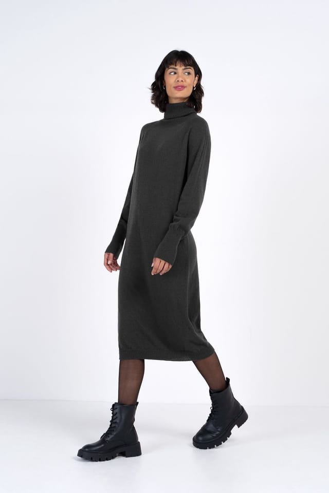 Kettlewell Kettlewell Women's Turtle Neck Knitted Dress in Charcoal - 3