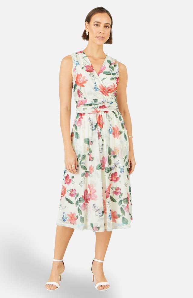 Yumi Yumi Women's Blurred Floral Print Mesh Stretch Midi Dress With Pockets in Soft White - 2