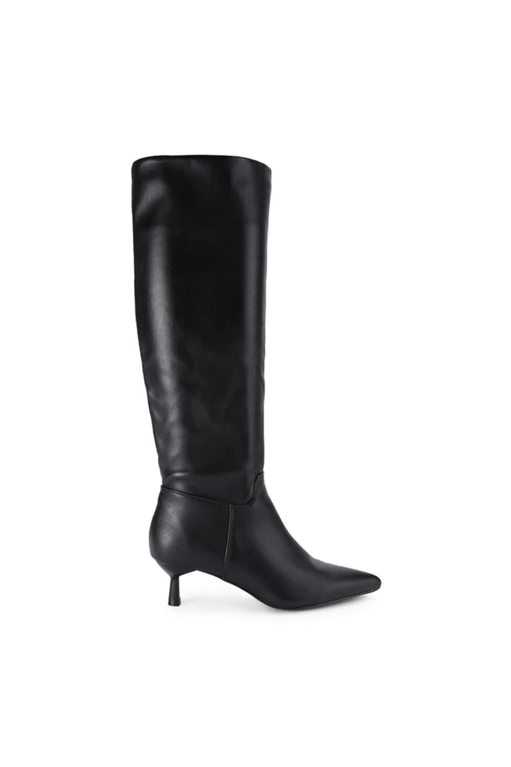 Steve Madden STEVE MADDEN Women's 'Davis 001' Boots in Black