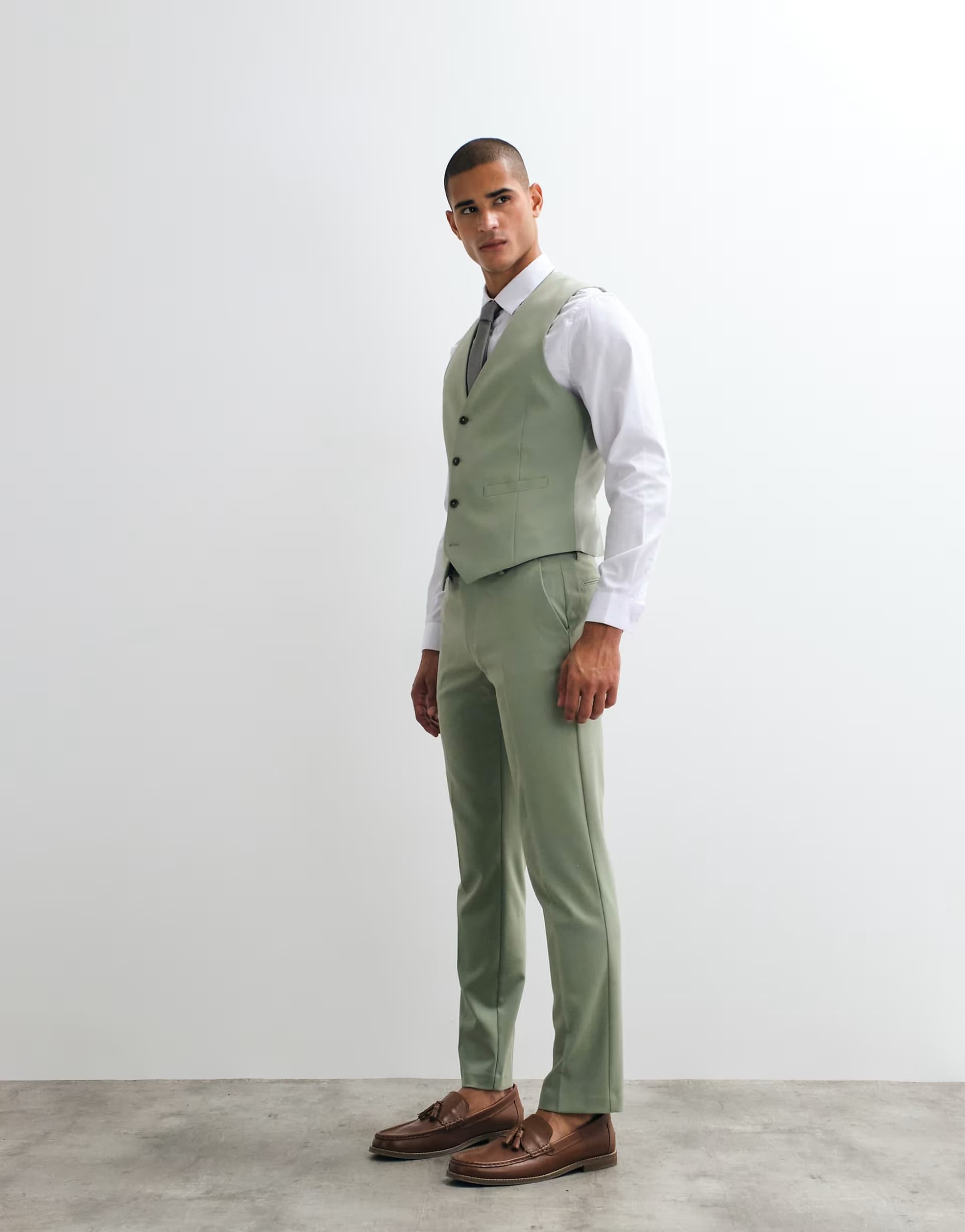 ASOS ASOS DESIGN slim suit trousers in sage green