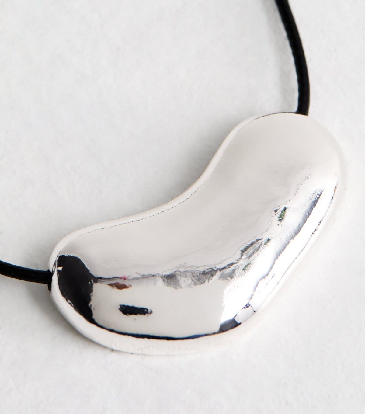 New Look Silver Tone Sleek Oval Dome Rope Necklace New Look - 4