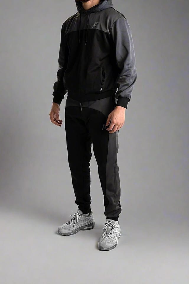 Foster Taylor Foster Taylor Men's Tech Fleece Joggers in Charcoal - 3