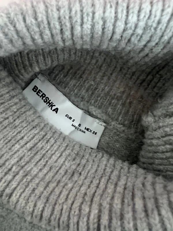 Bershka Bershka grey marl roll neck jumper - size S