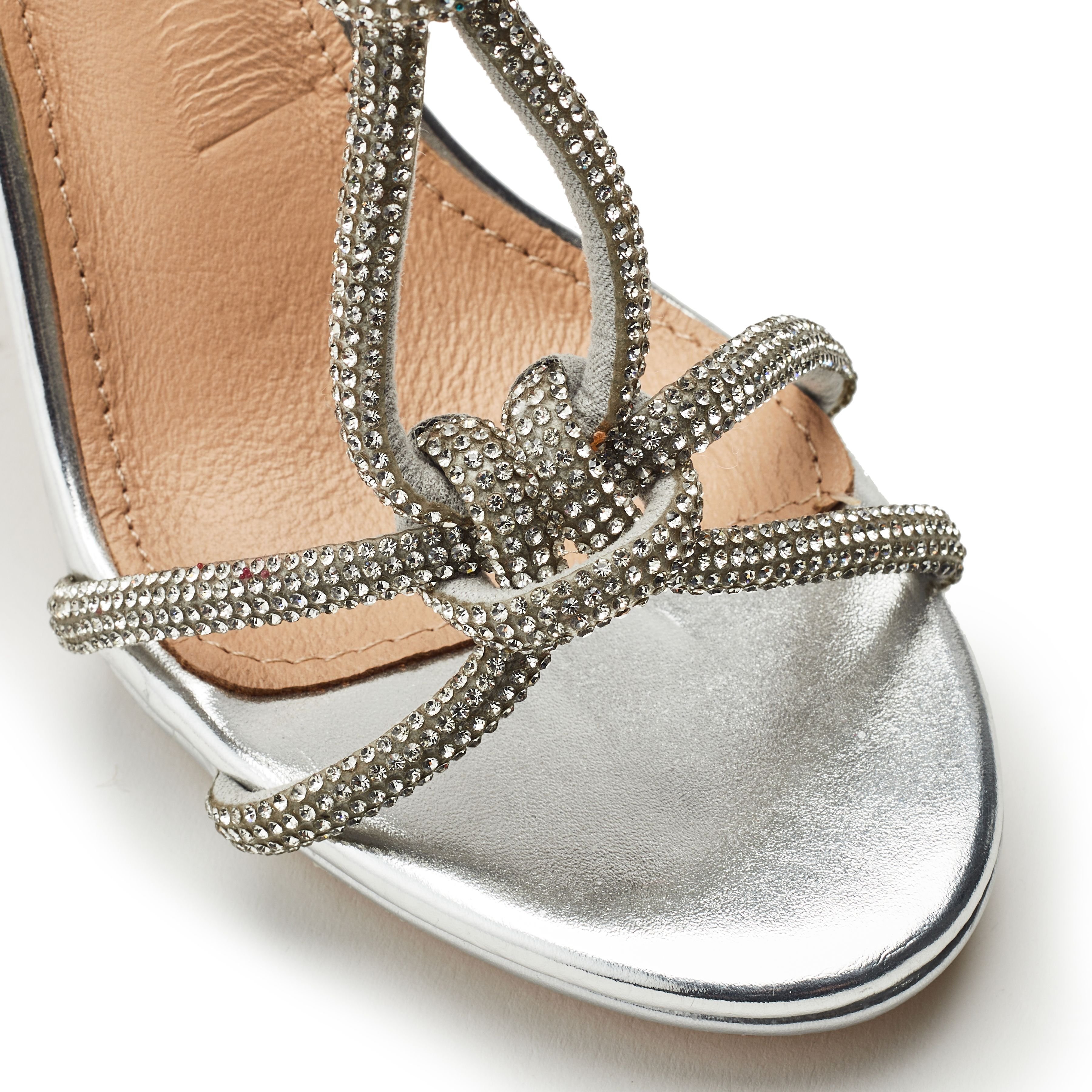 b.soleful b.soleful Women's 'Laviro' Porvair Sandals in Silver - 2