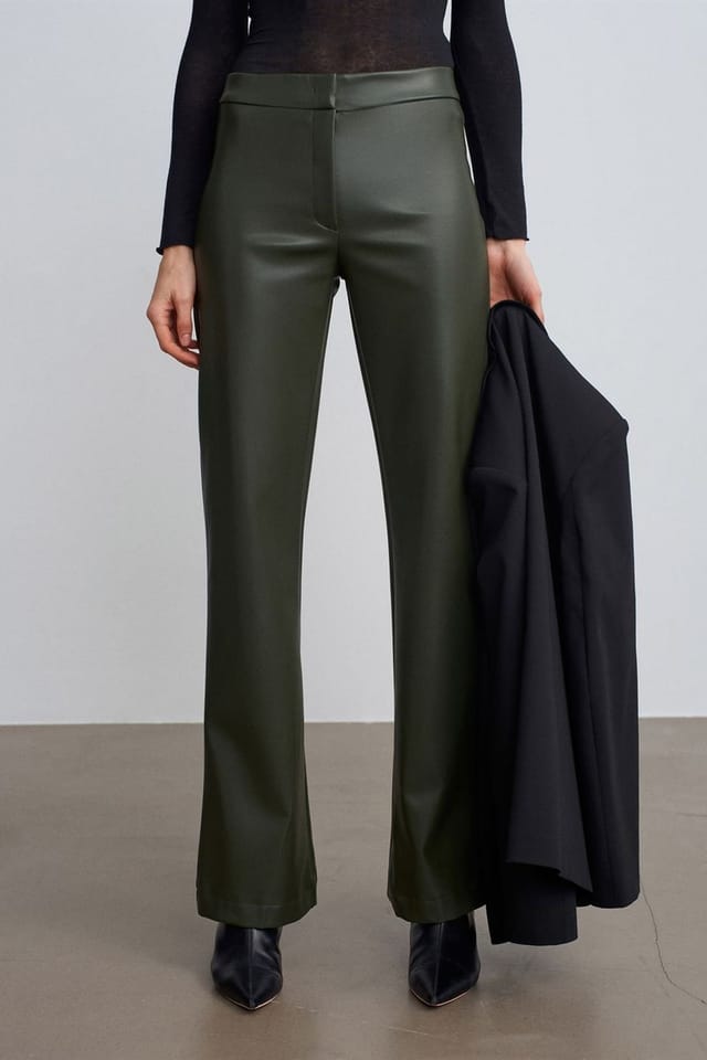 Dilvin Dilvin Women's Faux Leather Flare Pants in Olive - 3