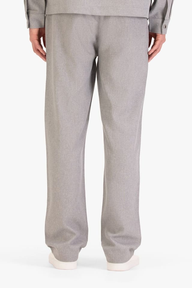 Luke 1977 Luke 1977 Men's Boas Smart Woven Uncuffed Trouser in Mid Grey - 2