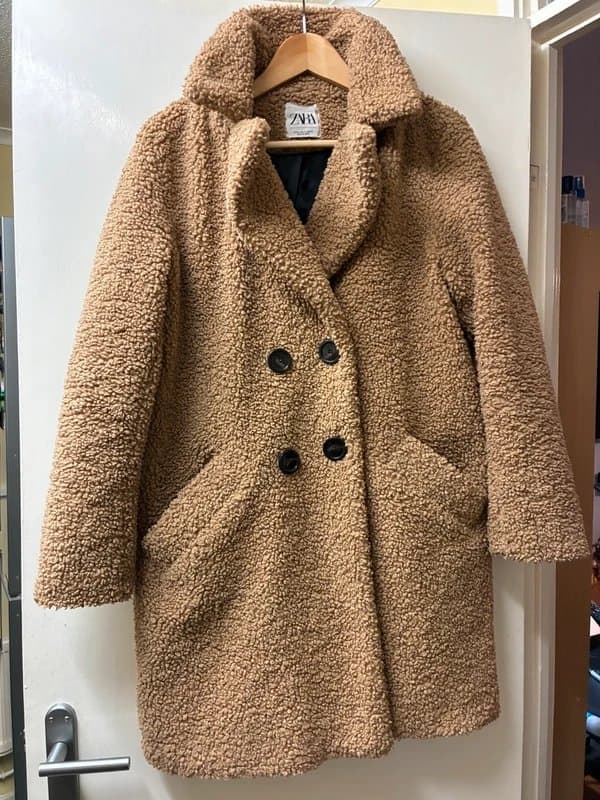 Zara zara teddy coat size M ( read decription)