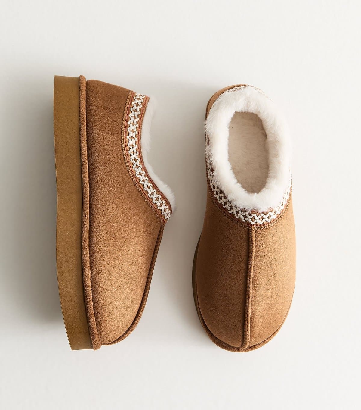 New Look Women's Tan Faux Suede Cross Stitched Faux Fur Lined Slipper Boots New Look