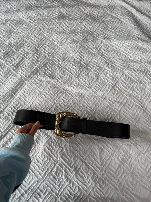 Zara Zara black and gold chunky statement belt