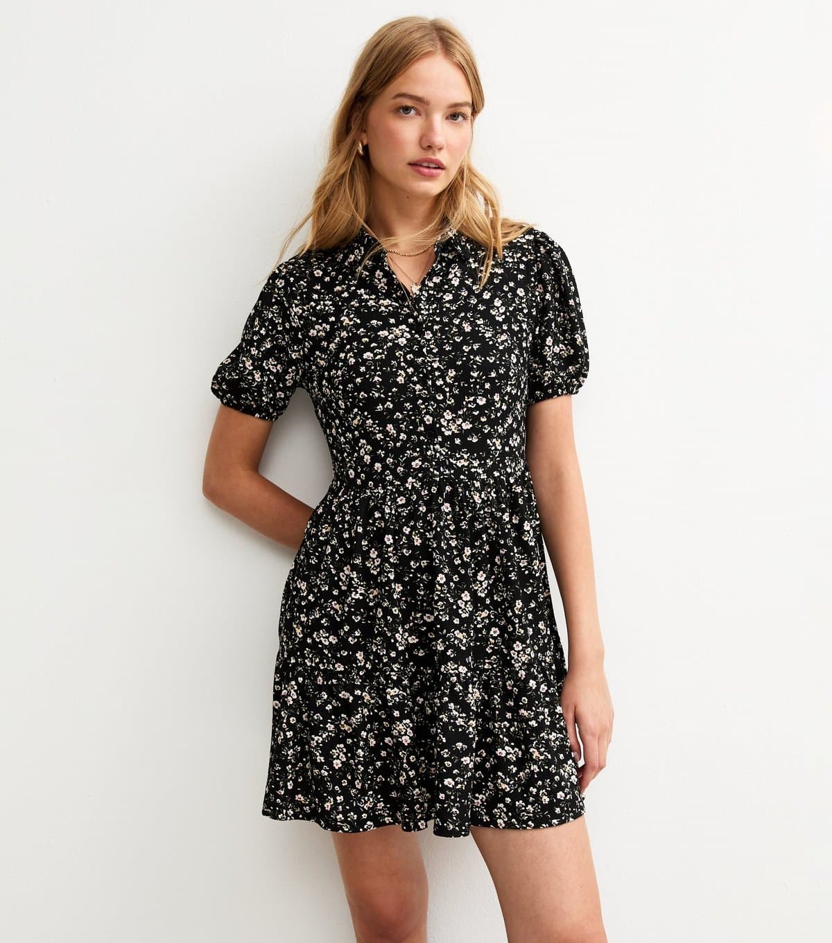 New Look Women's Black Floral Print Crinkle Texture Mini Shirt Dress New Look