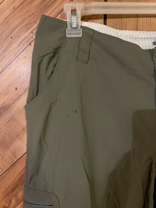 L.L. Bean L.L. Bean Women’s Regular 14 Khaki Green Hiking Pants