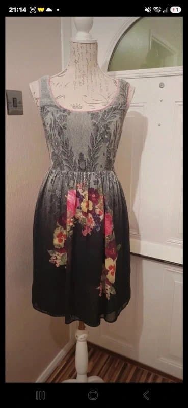 Myleene Klass 🌸 Myleene Klass Size 8 Floral Lace Dress 🌸