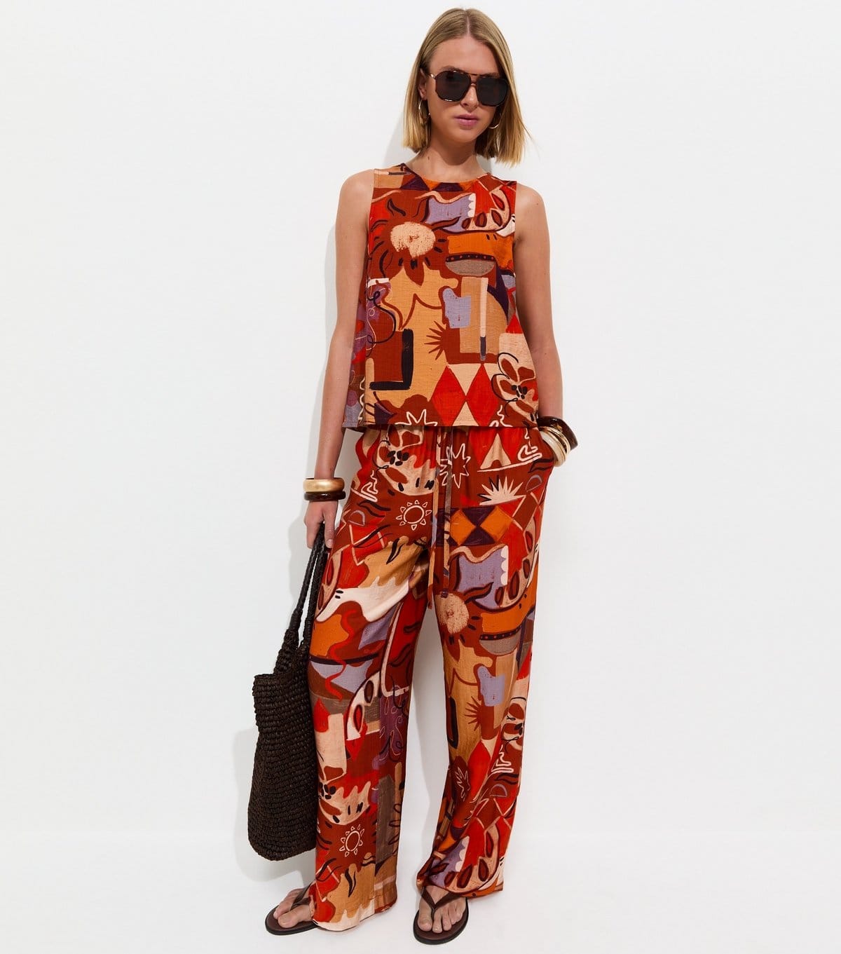 New Look Women's Multicoloured Printed Goya Wide Leg Trousers New Look - 1
