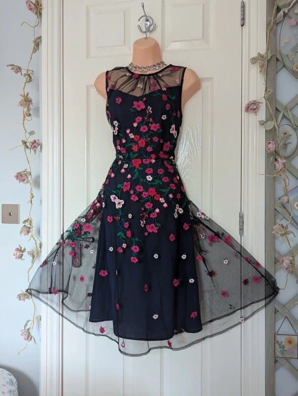 Phase Eight 💗 Phase Eight Sloane Navy Blue Tulle Embroidery Lace Fit & Flare Beautiful Occasion Dress Size 12💗