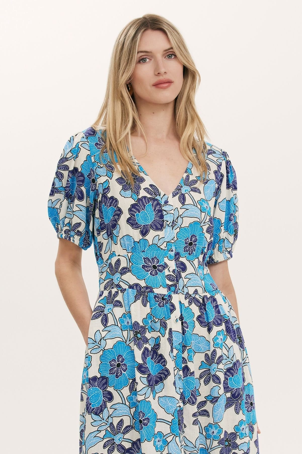 Finery London Finery London Women's Addison Floral Linen Blend Midi Dress in Bright Blue - 4