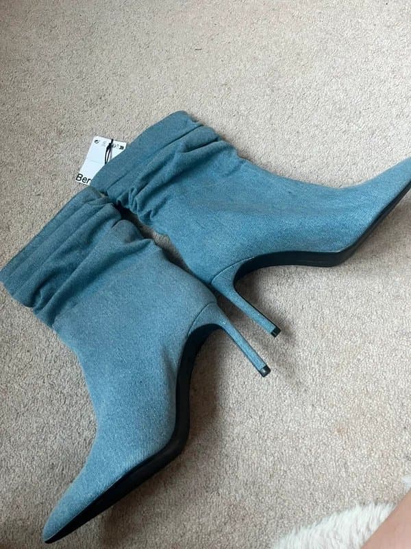 Bershka Bershka Pointed Ruched Blue Boots - UK5/4.5