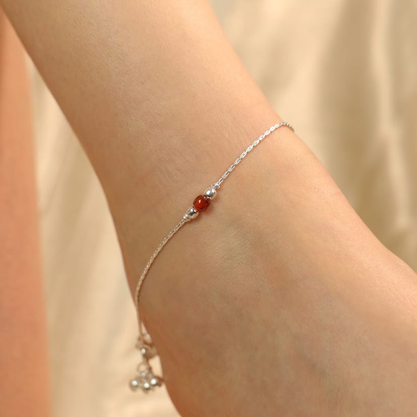 The Colourful Aura The Colourful Aura Women's 925 Silver Orange Beaded Summer Indie Thin Payal Anklet - 1