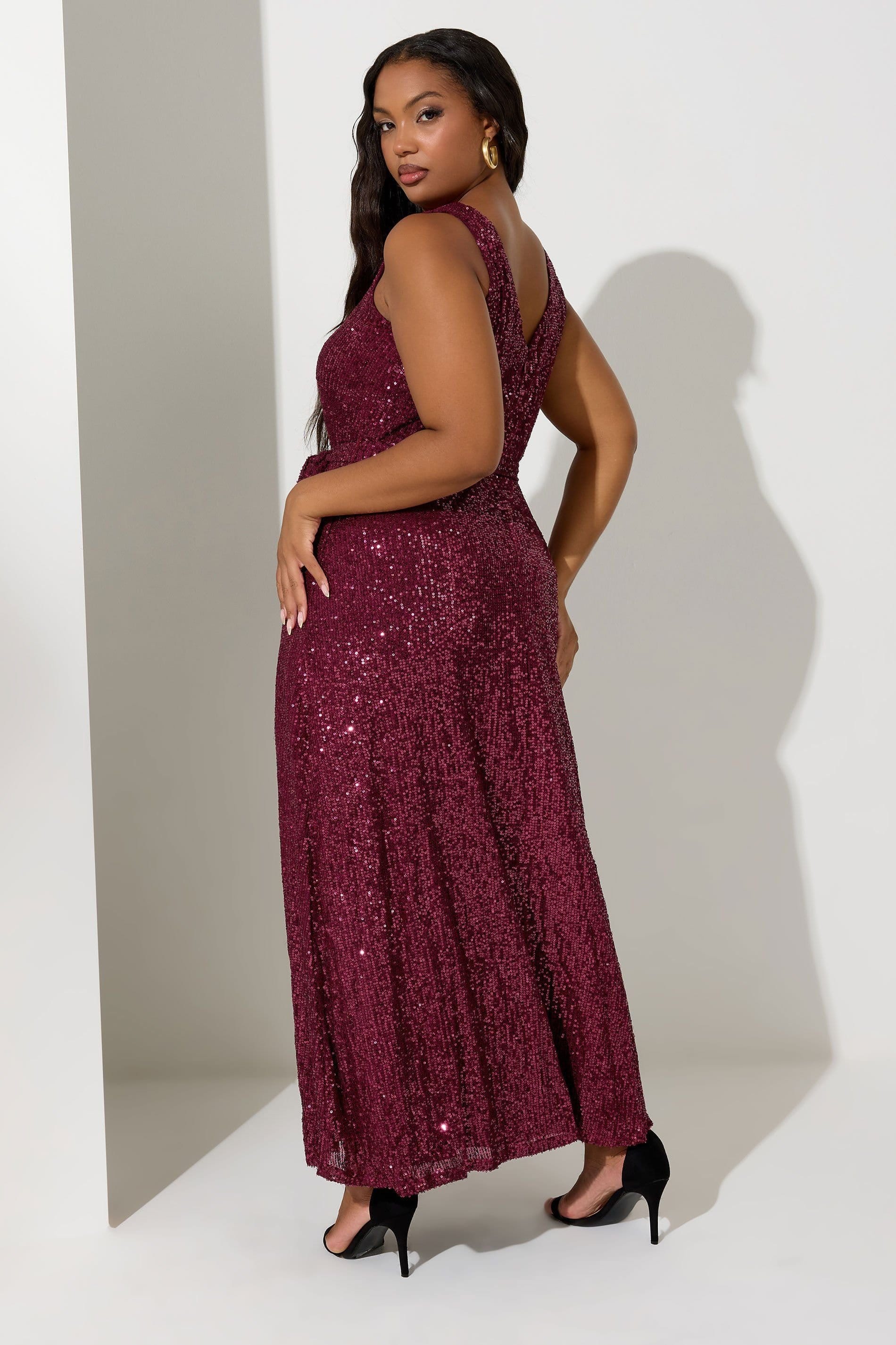 Yours Yours Women's Sequin V-Neck Maxi Dress in Red - 4