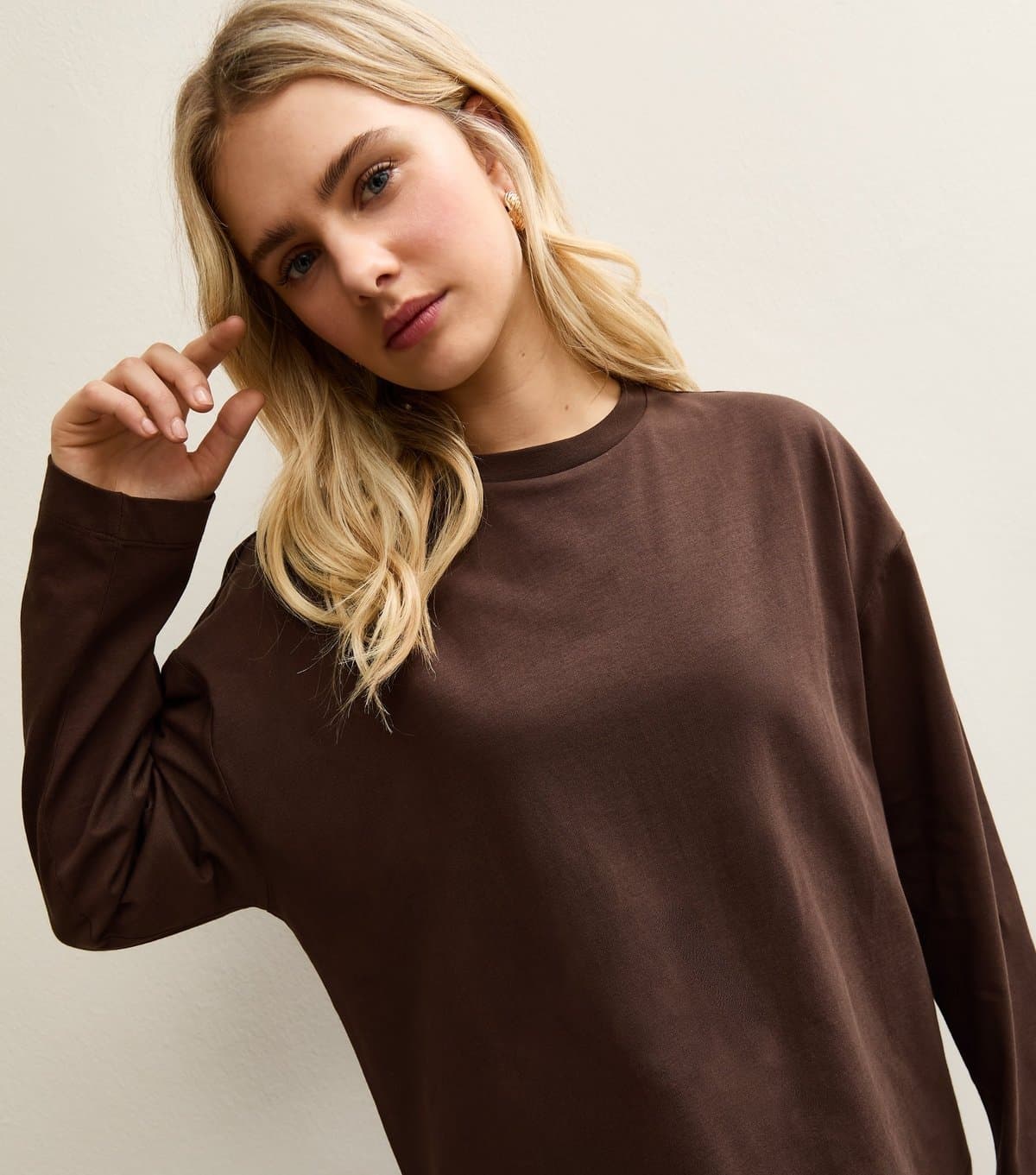 New Look Women's Dark Brown Long Sleeve Skater T-Shirt New Look