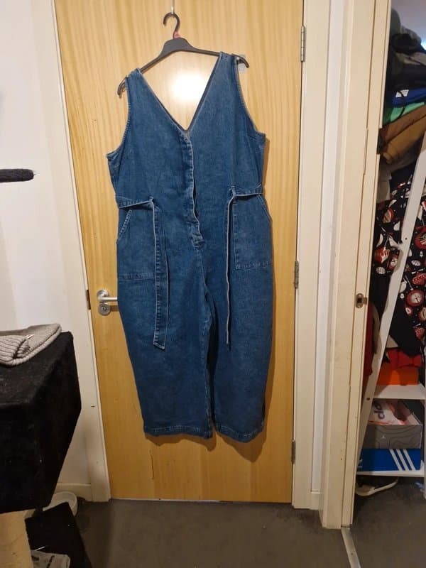 ASOS Asos denim jumpsuit size 24 used offers welcome