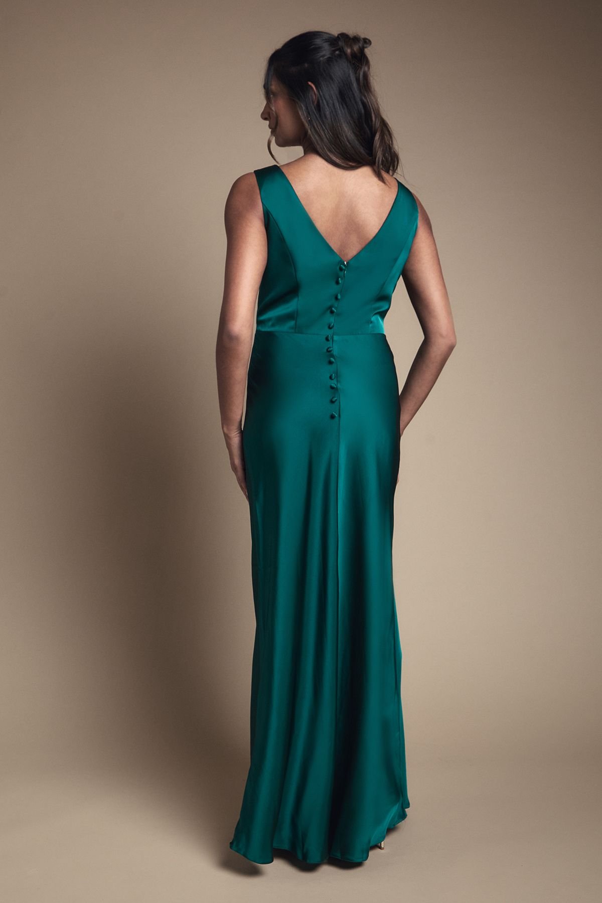 Coast Coast Women's Sleeveless Satin Bridesmaid Dress in Emerald - 4
