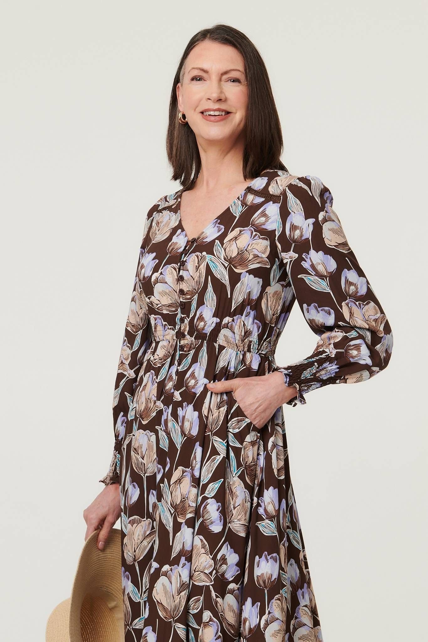 Izabel London Izabel London Women's Floral Long Sleeve V-Neck Maxi Dress in Brown - 4