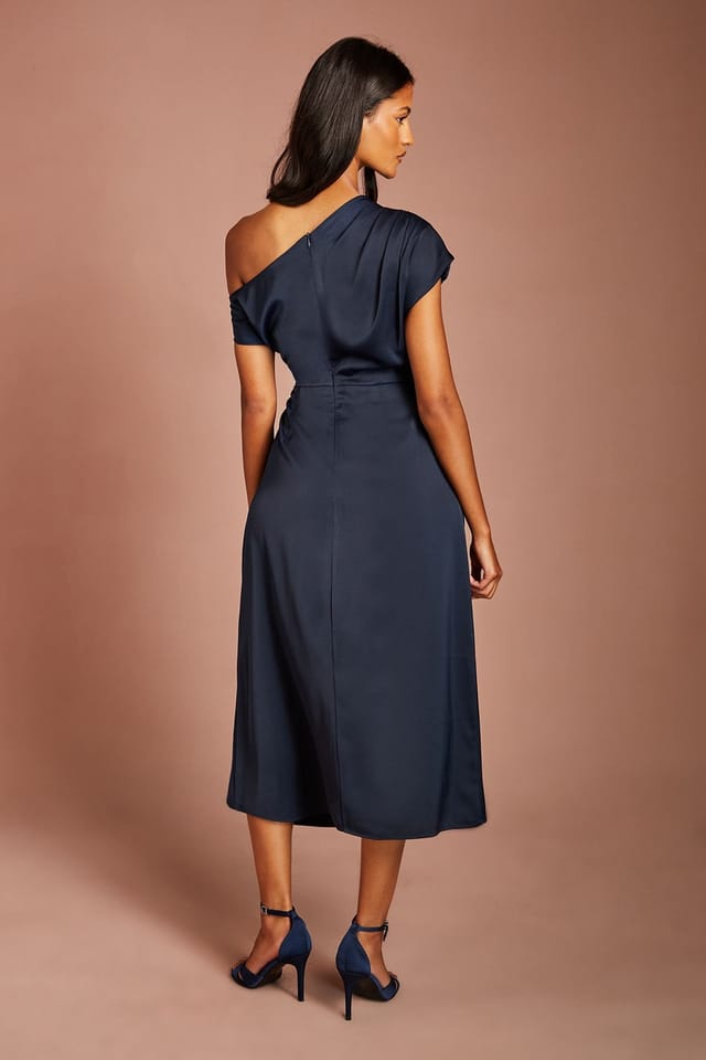 Coast Coast Women's Petite Off-Shoulder Satin Side Tie Midi Dress in Navy - 3