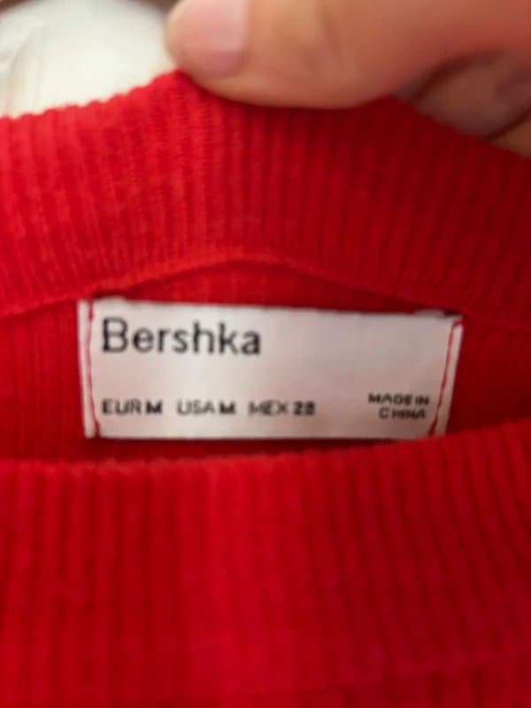 Bershka Bershka red cropped jumper