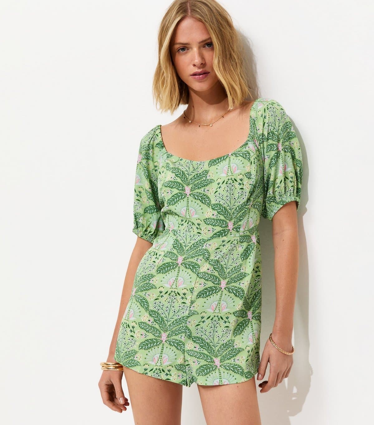 New Look Women's Green Palm Tree Print Short Jumpsuit New Look