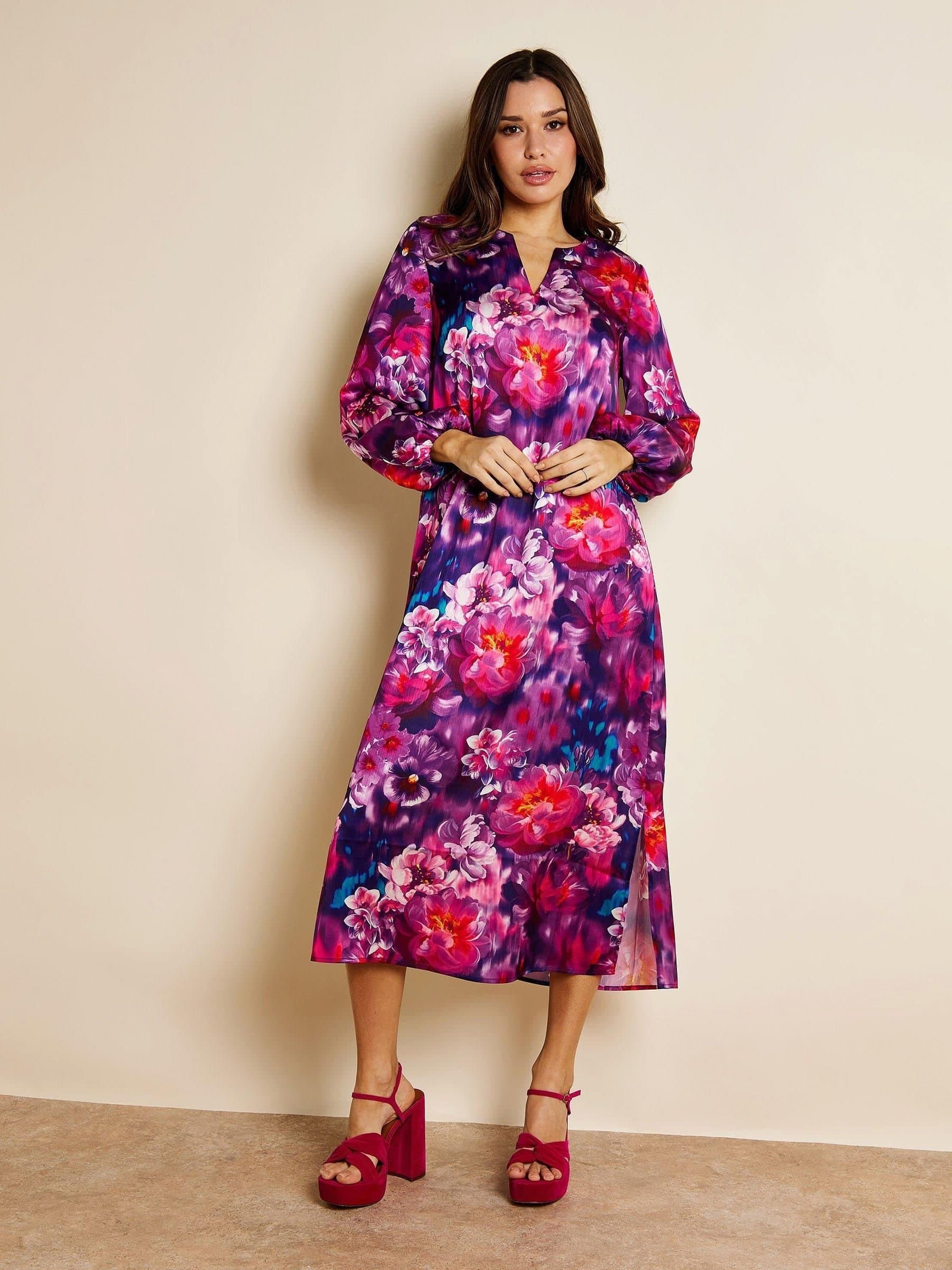 GWD by GEORGE W. DAVIES GWD by GEORGE W. DAVIES Women's GWD Mila Floral Print Midi length Satin Kaftan in Magenta