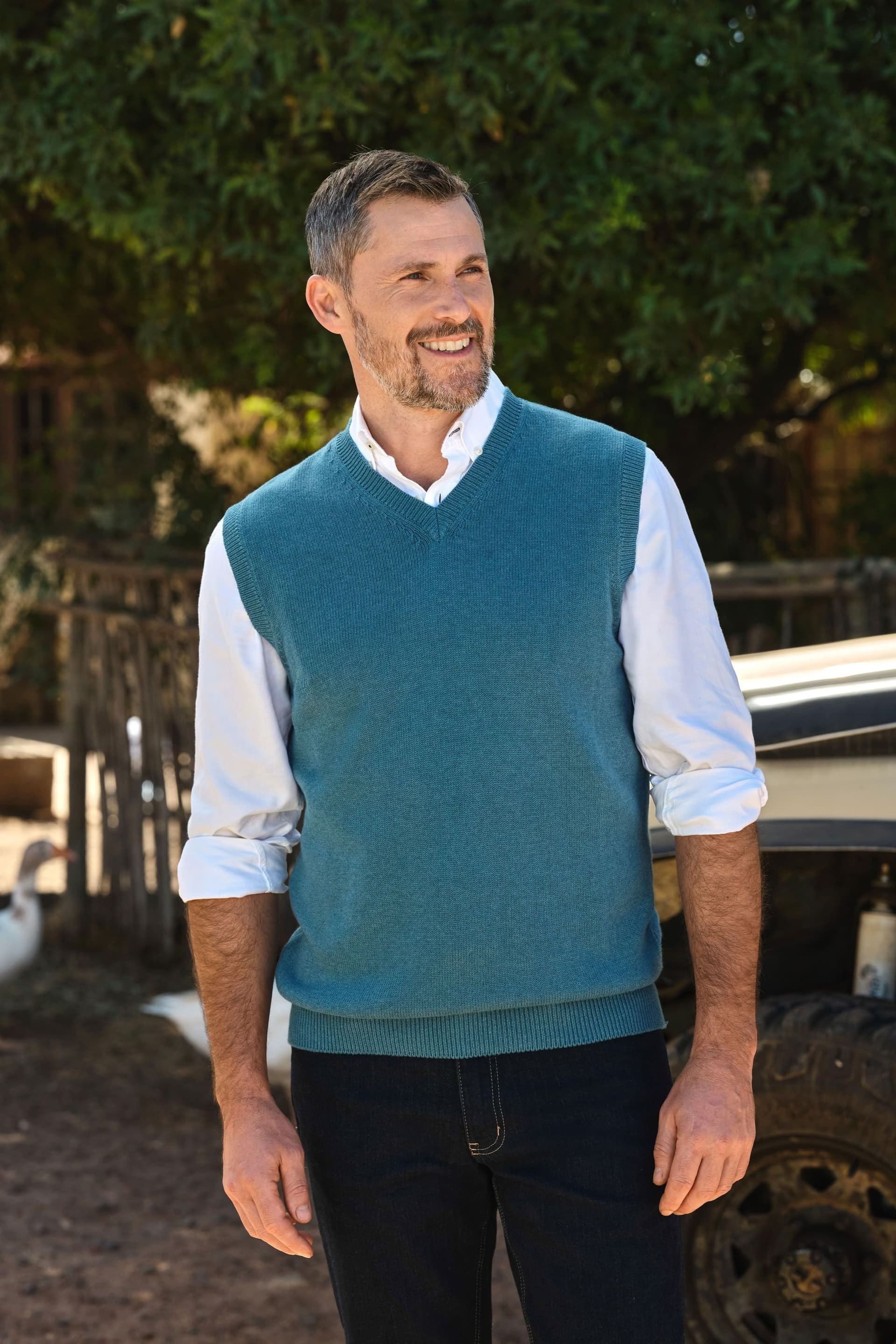 WoolOvers WoolOvers Men's Essential Cotton V Neck Slipover in Teal