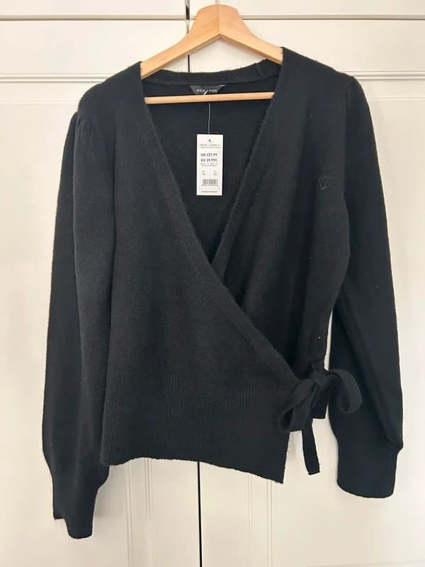 New Look Ballerina wrap style cardigan brand new from new look