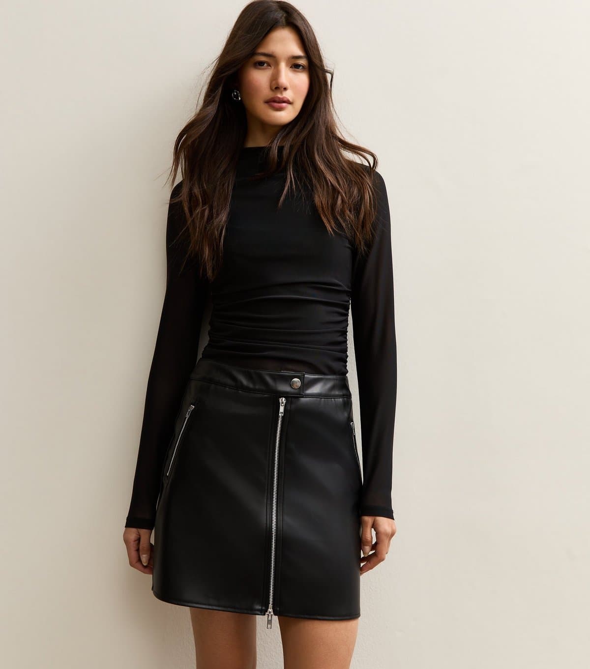 New Look Women's Black Faux Leather Zip Detail Mini Skirt New Look