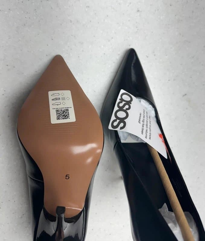 ASOS ASOS design Poison super high court shoes in black patent .