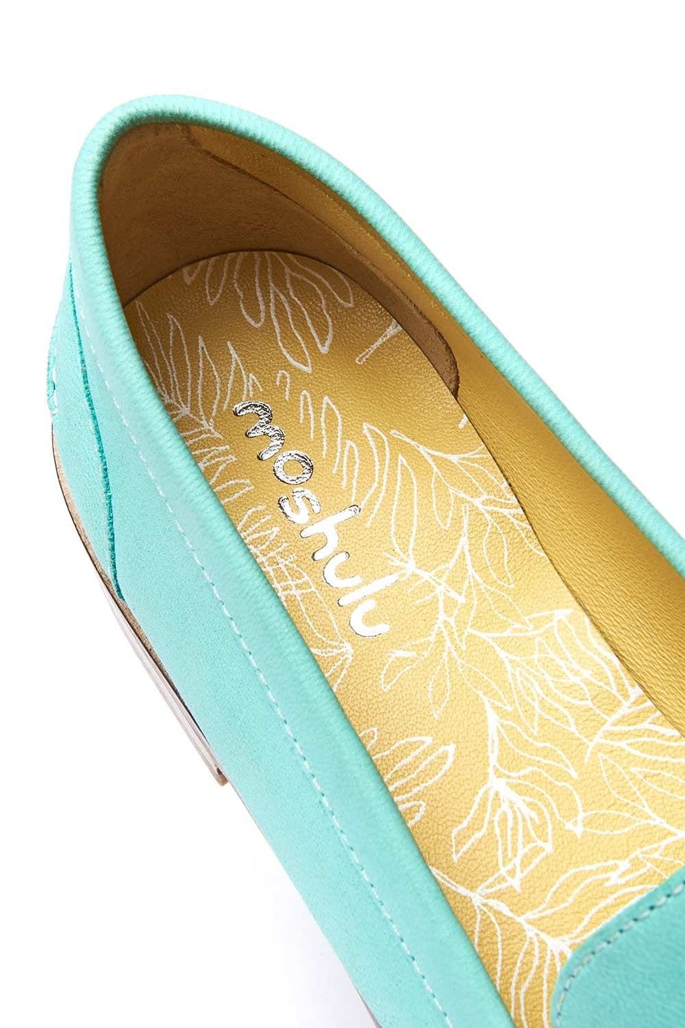 Moshulu Moshulu Women's 'Petrel Nubuck' Classic Nubuck Penny Loafers in Bright Blue - 4