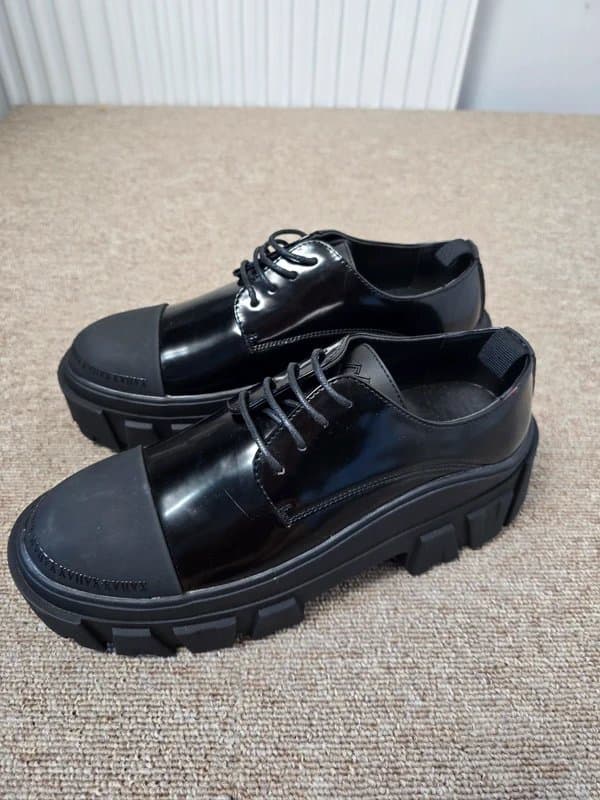 ASOS Design Asos Chunky Soles Lace Up Patent black Women's shoes Size 7