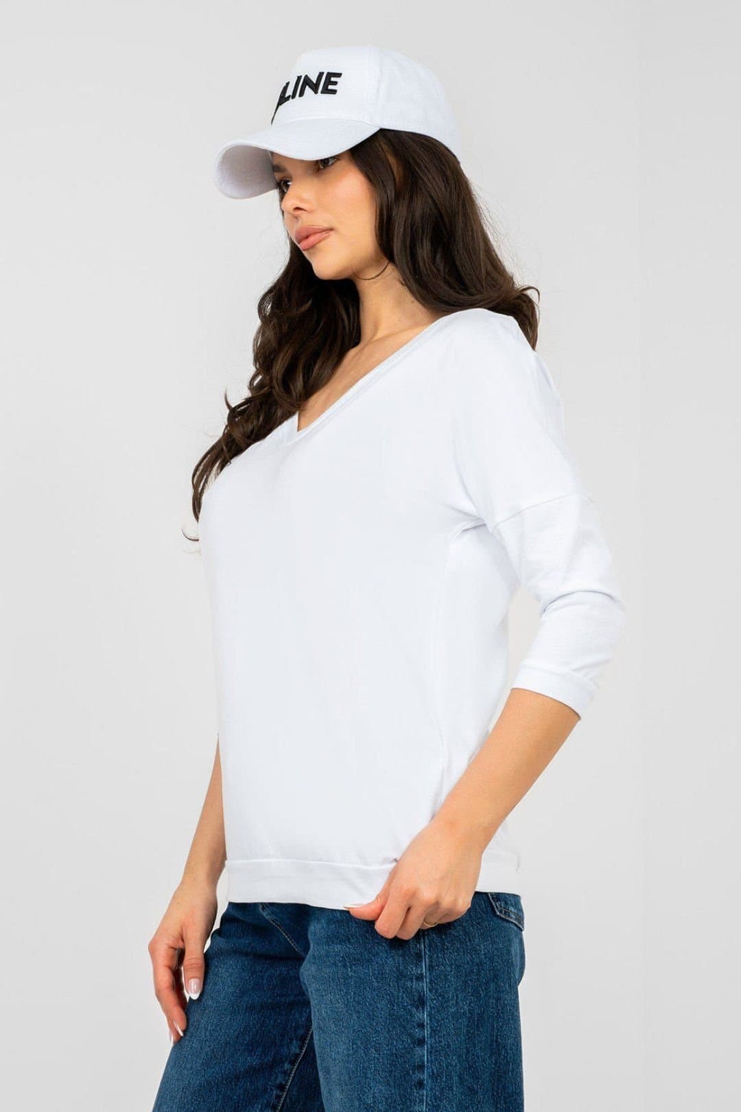 Love Lace Love Lace Women's Everyday V Neck Cotton Elastane Blouse in White