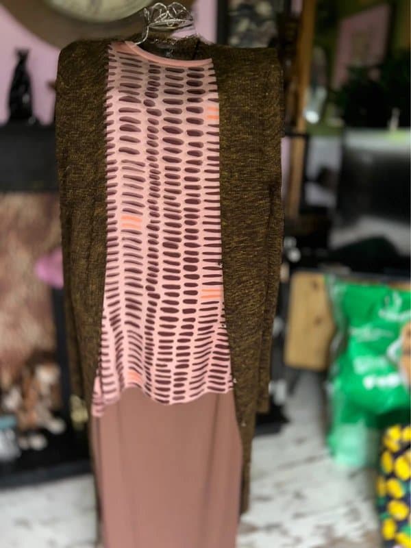 New Look Maxi brown ruched back skirt size 14