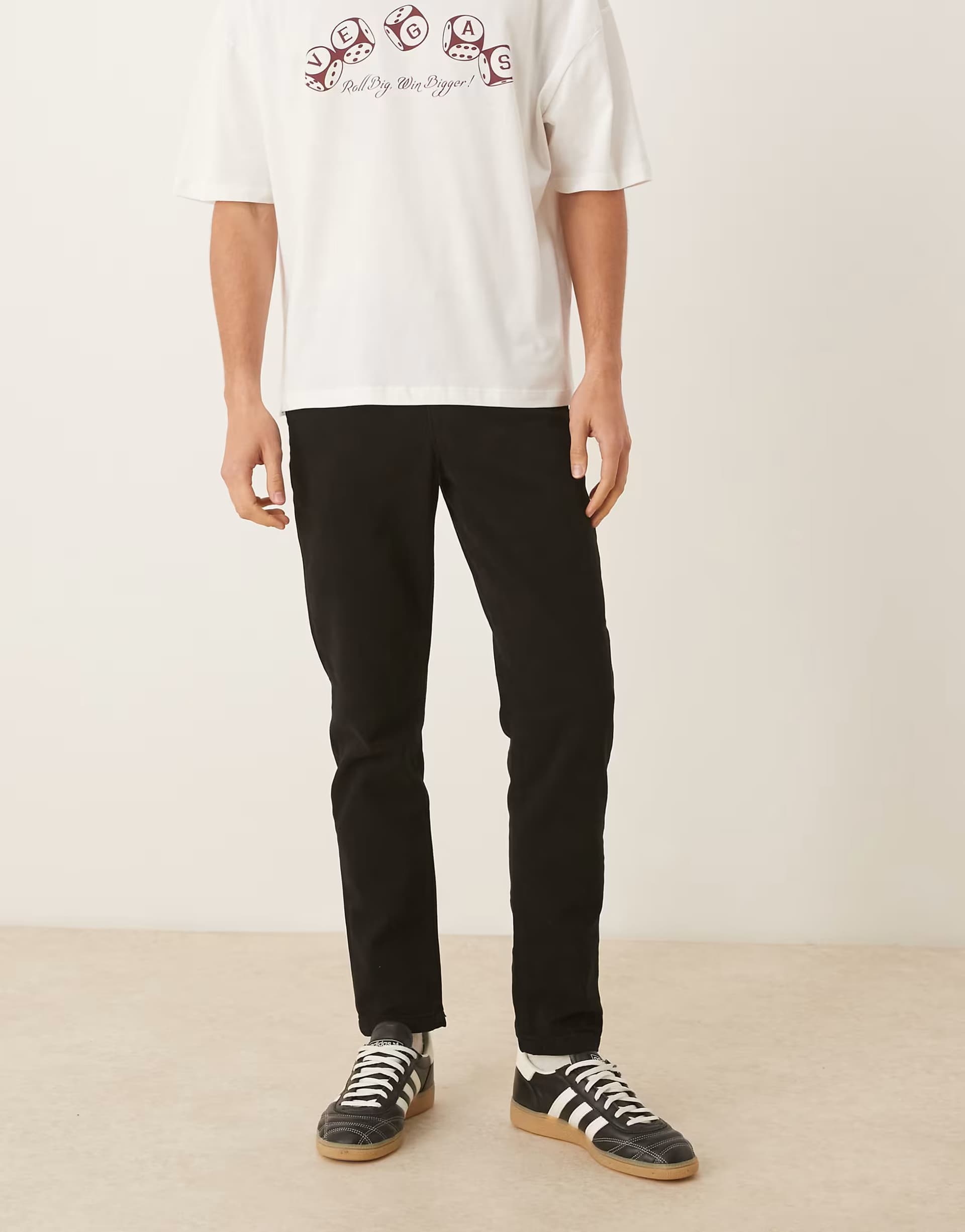 ASOS ASOS DESIGN tapered trousers in black