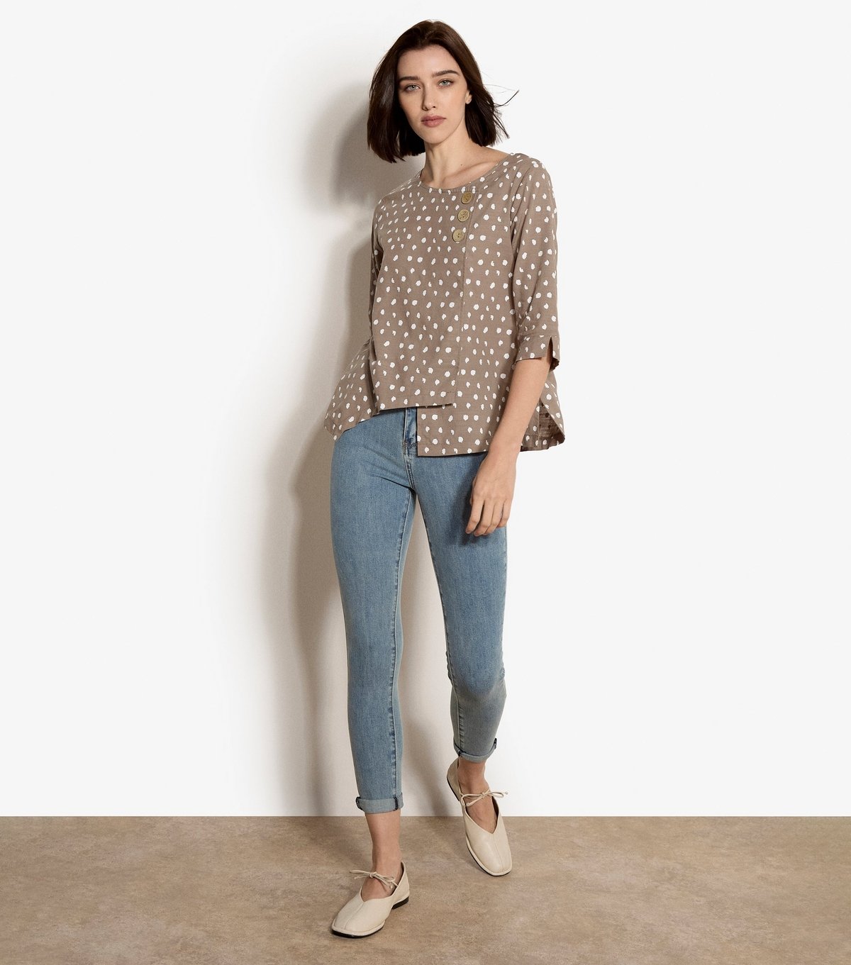 Apricot Women's Light Brown Textured Dot Top Apricot New Look - 3