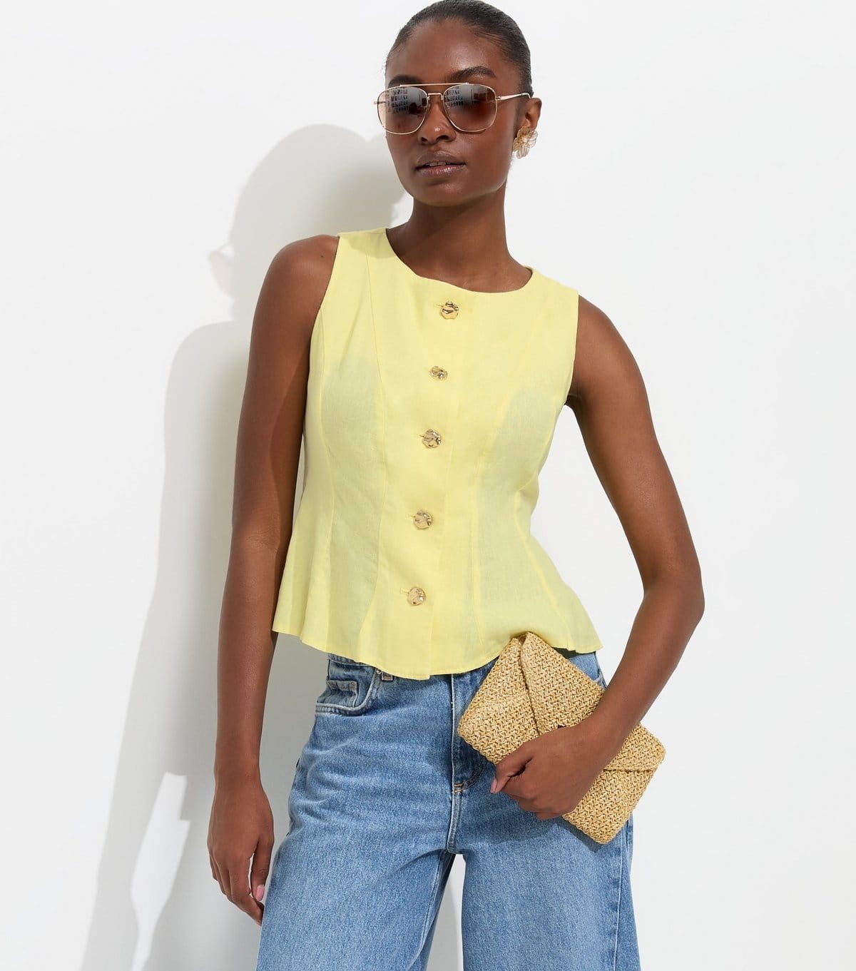 New Look Light Yellow Linen Rich Gold Tone Button Waistcoat